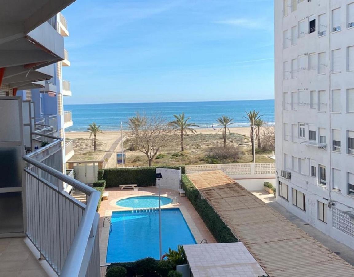 Monela Front Beach Solo Familias Playa de Gandia Bagian luar foto